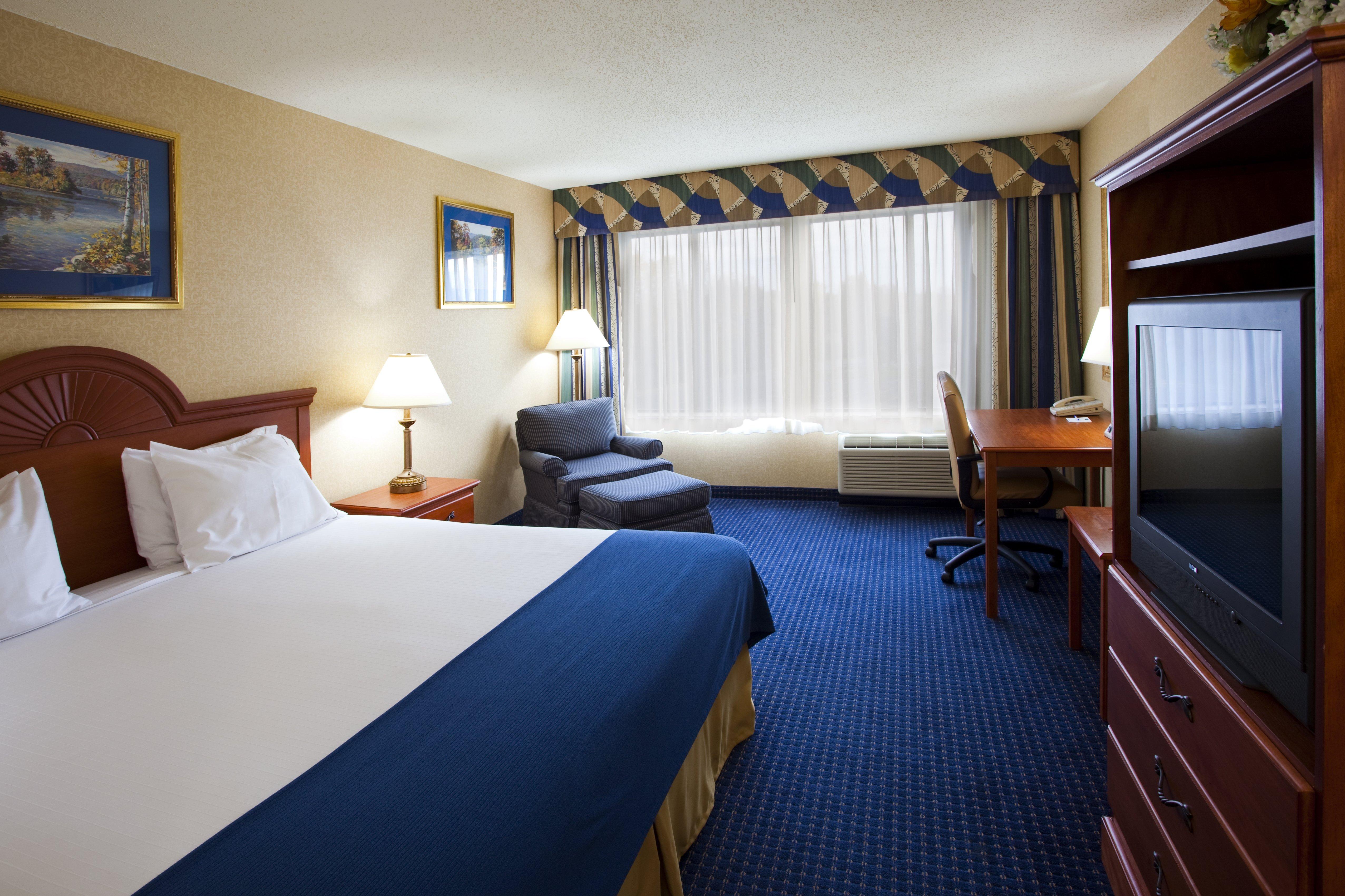 Holiday Inn Express Syracuse Airport By Ihg North Syracuse Exterior foto